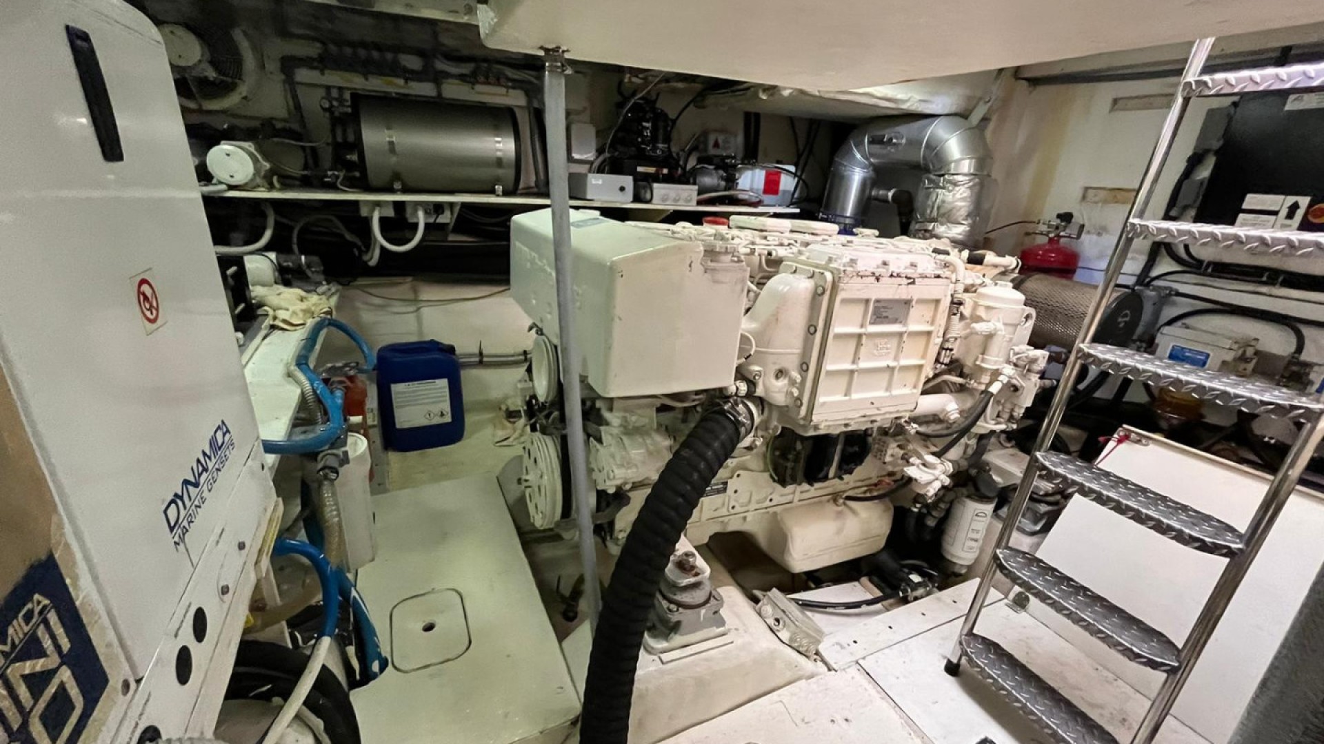 QUEENS - 54 à vendre