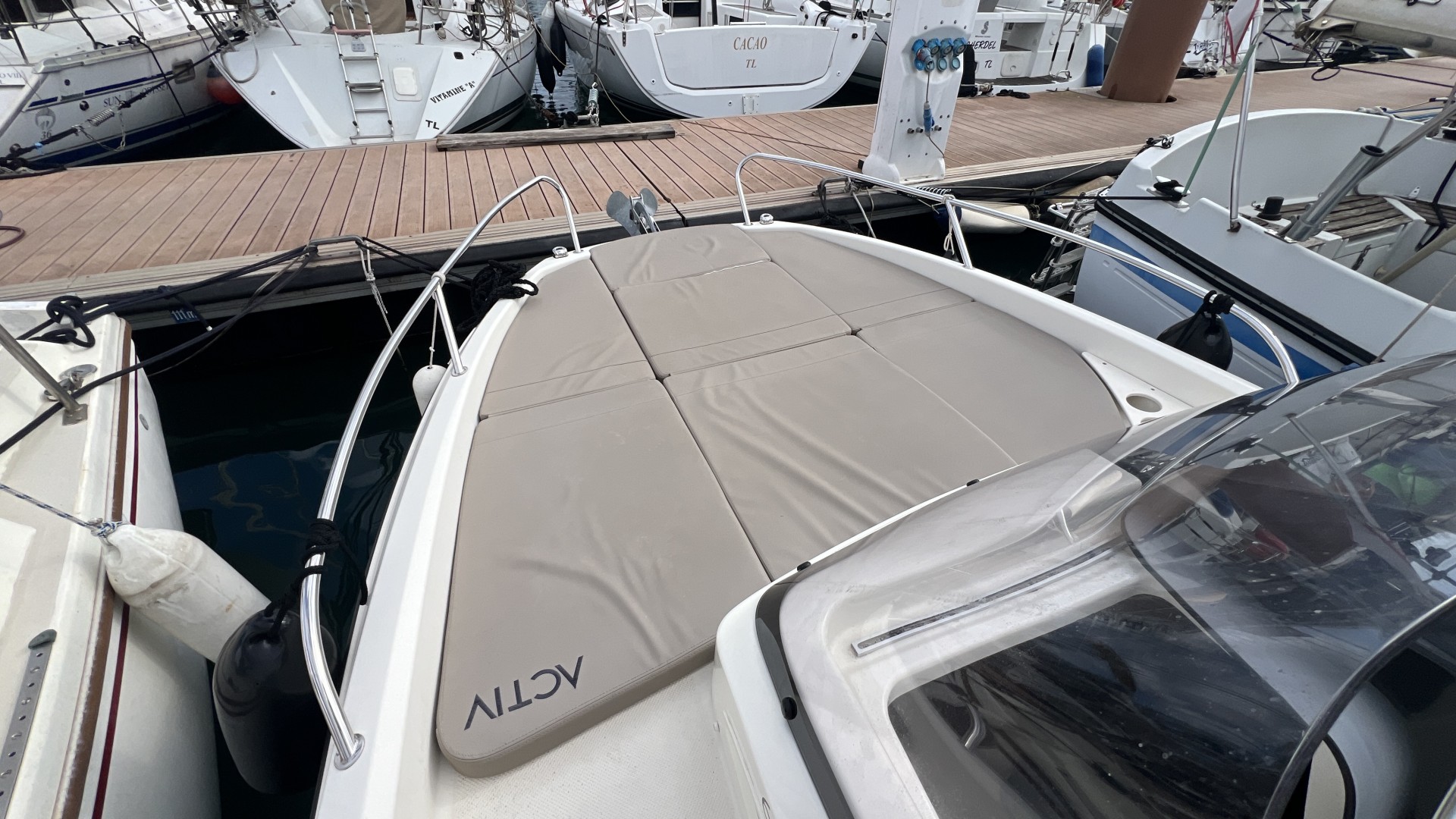 QUICKSILVER - 605 SUNDECK à vendre