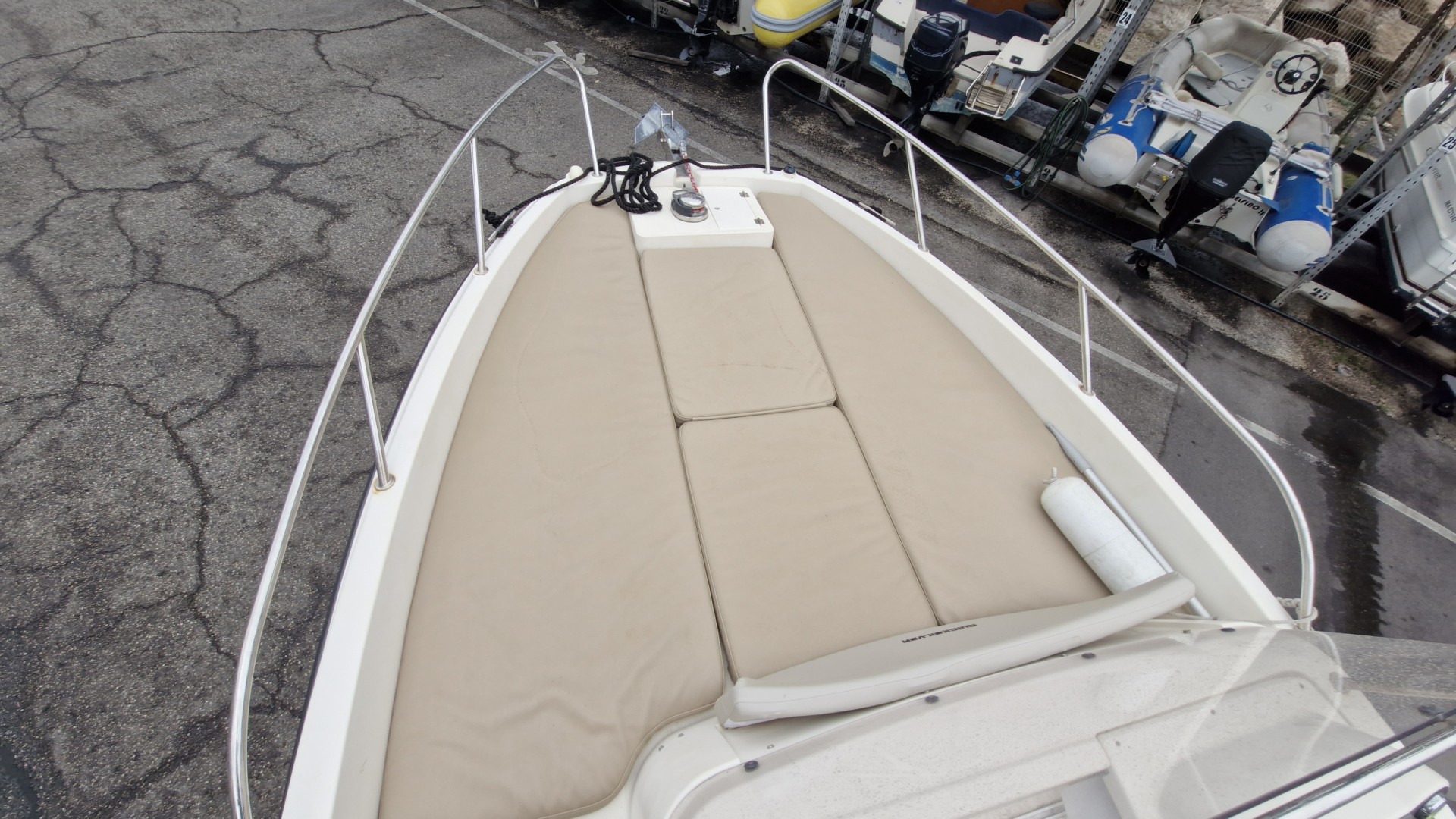 QUICKSILVER - ACTIV 675 SUNDECK à vendre