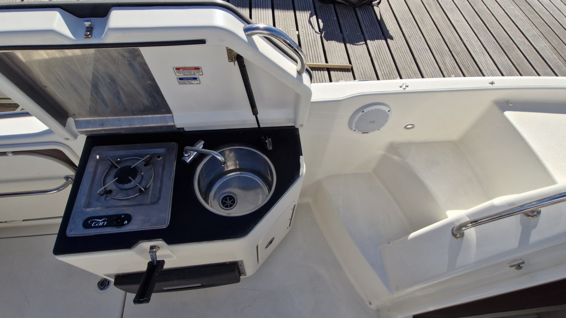 QUICKSILVER - 755 Sundeck à vendre