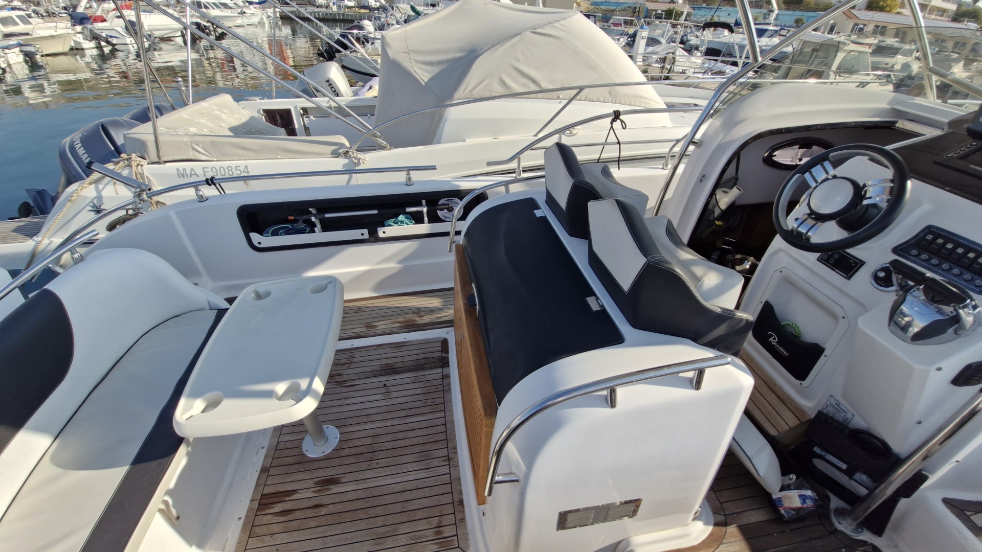 RANIERI - SHADOW 30 T-TOP à vendre