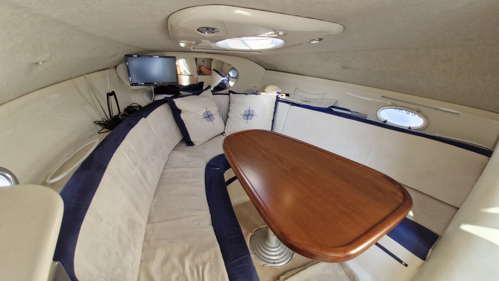 SESSA - OYSTER 25 à vendre