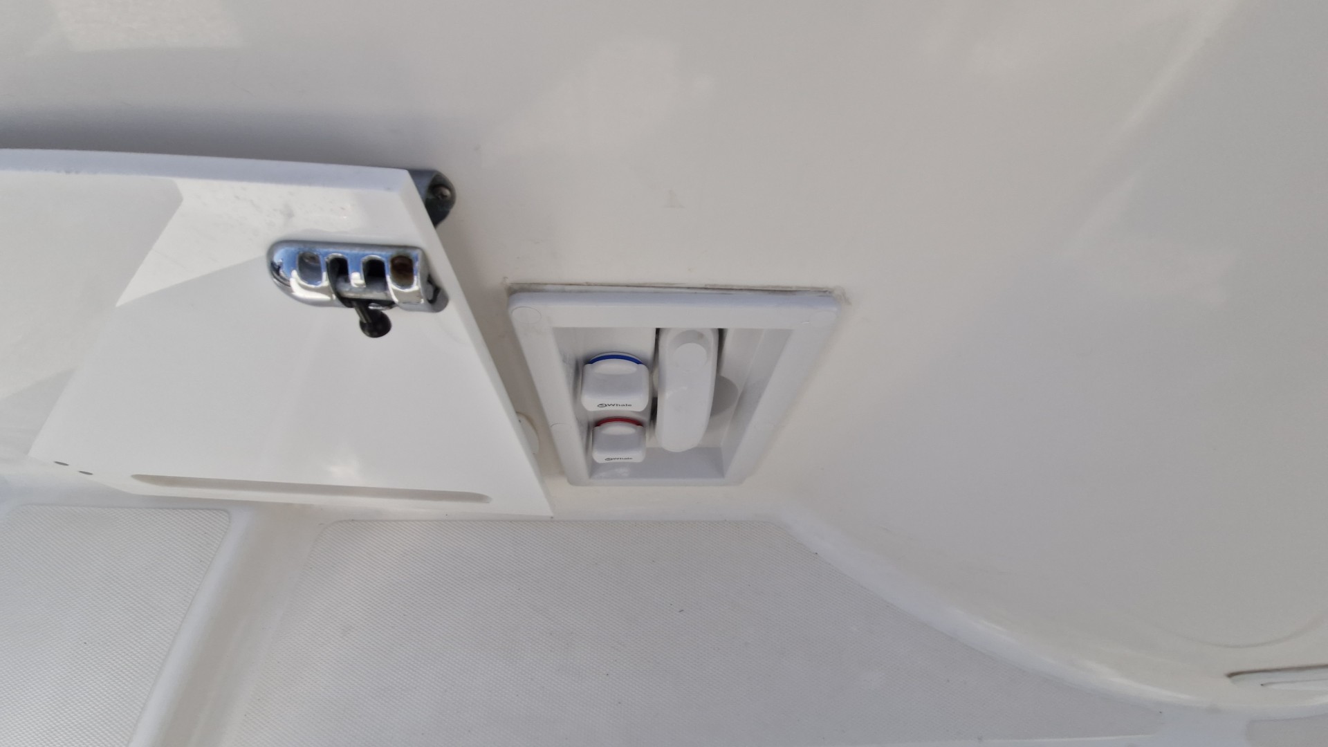 SESSA - OYSTER 25 à vendre