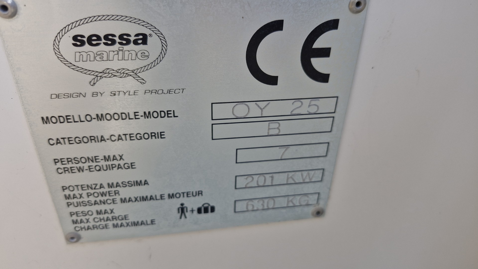 SESSA - OYSTER 25 à vendre