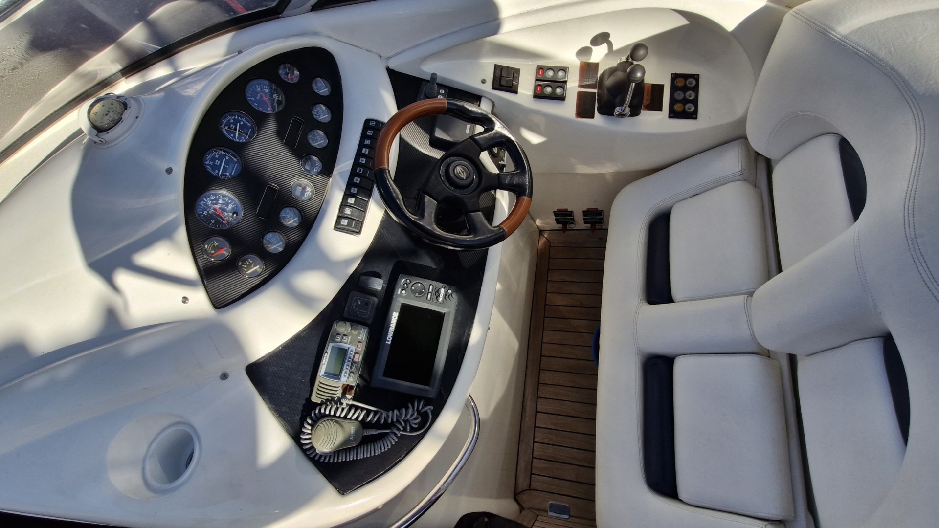 SUNSEEKER - SUPERHAWK 34 à vendre