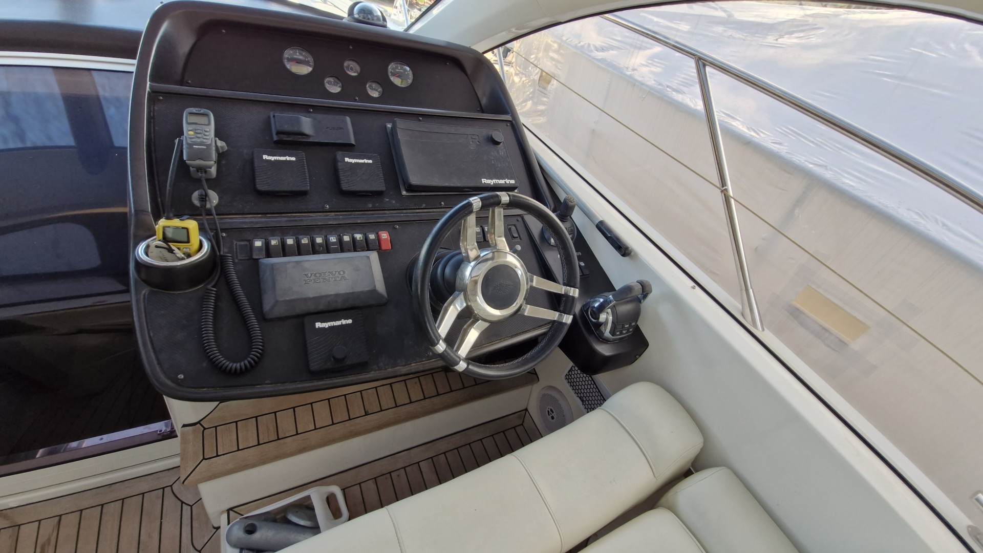 SUNSEEKER - PORTOFINO 48 à vendre