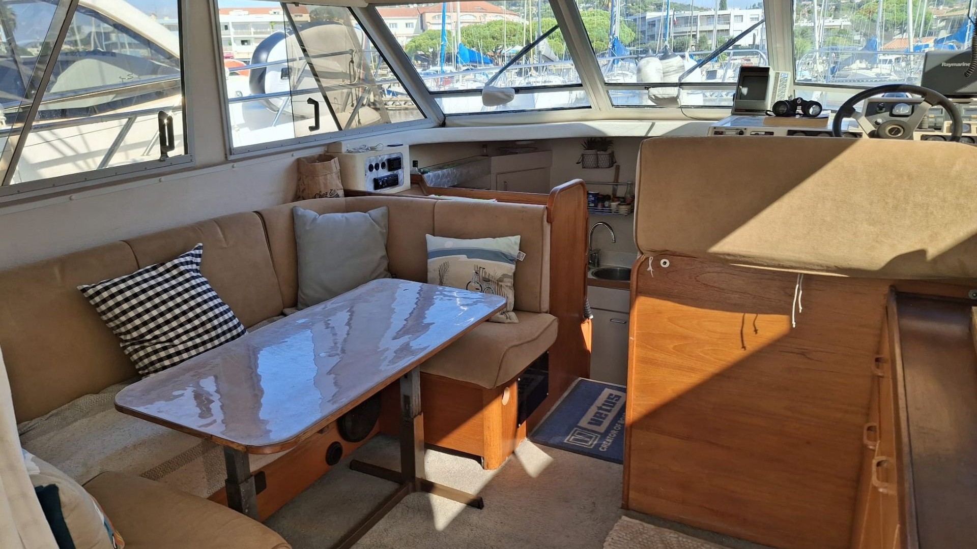 PRINCESS - 330 à vendre