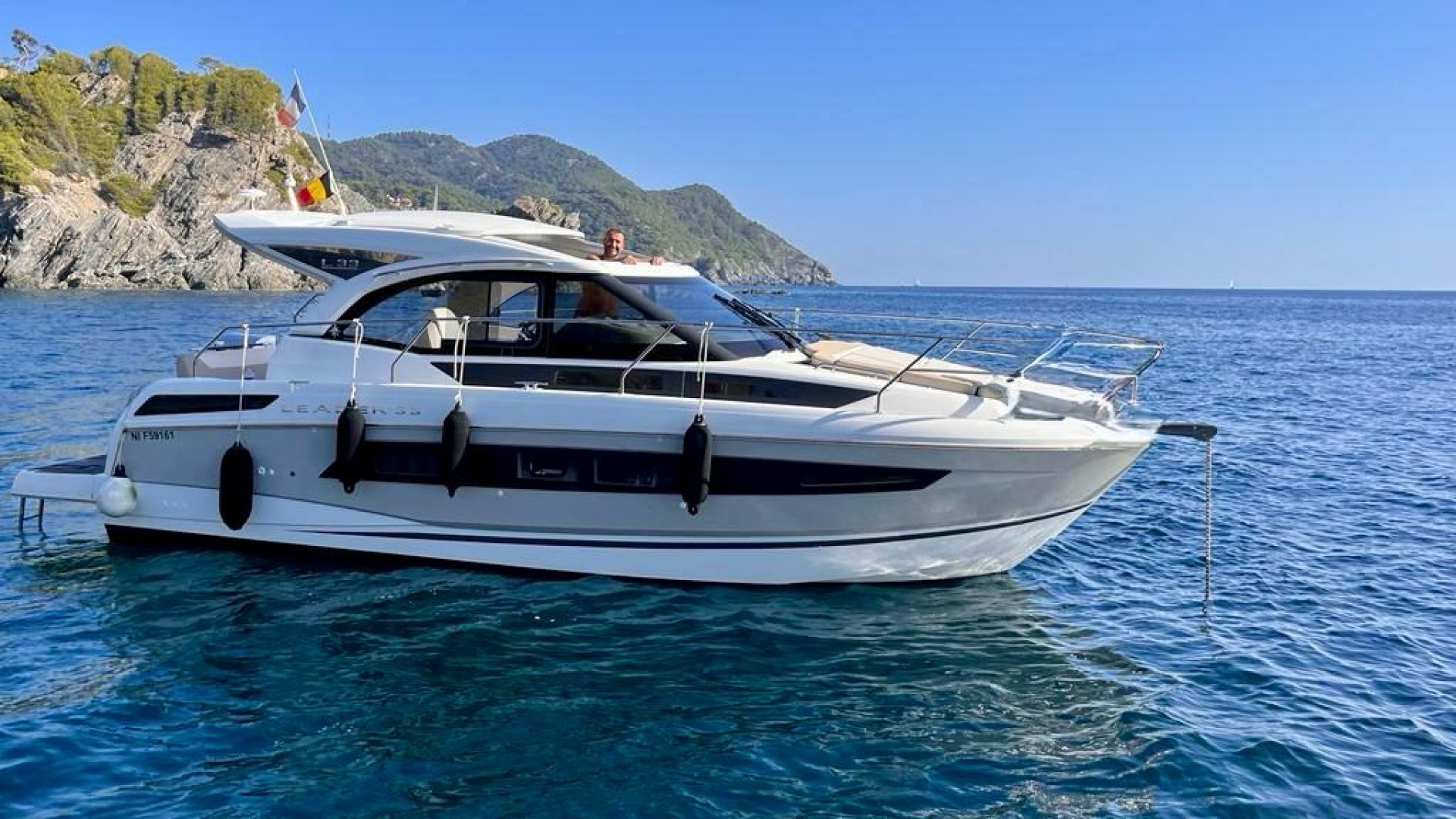 JEANNEAU - LEADER 33 à vendre