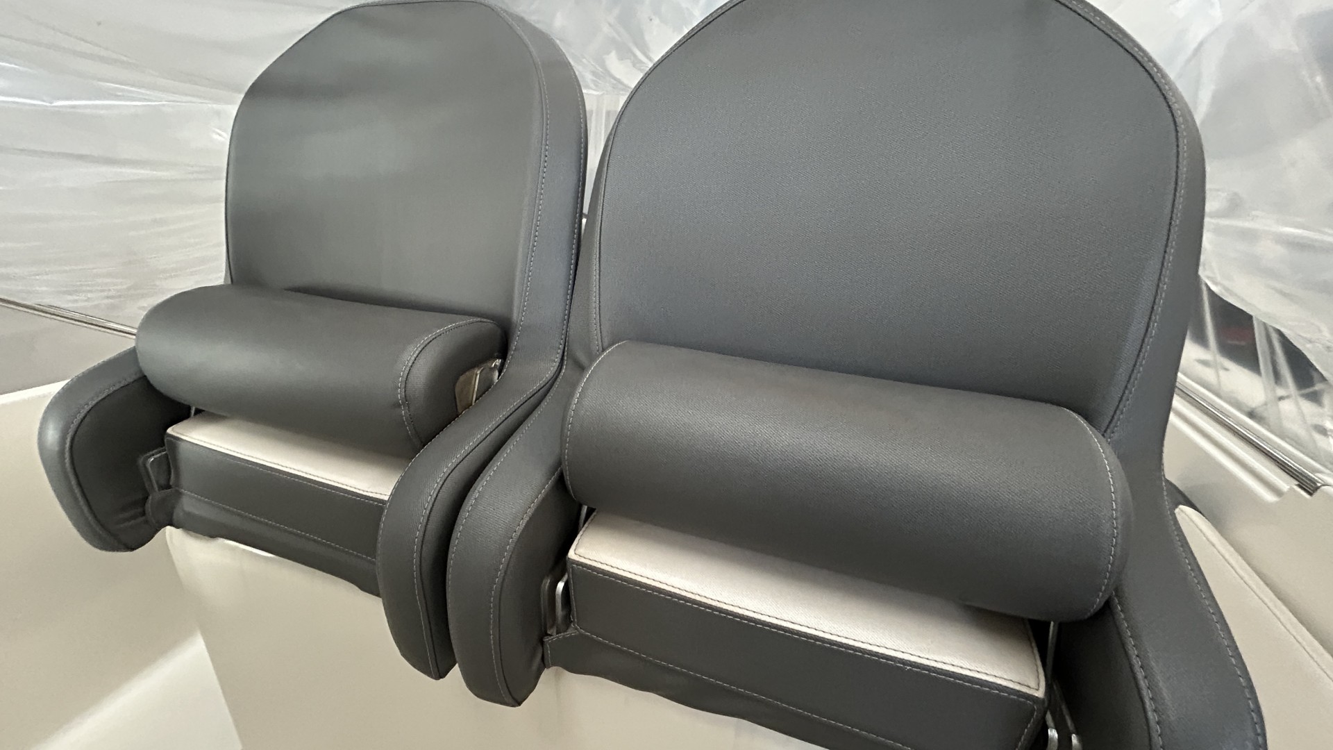 WHITE SHARK - 240 SC à vendre