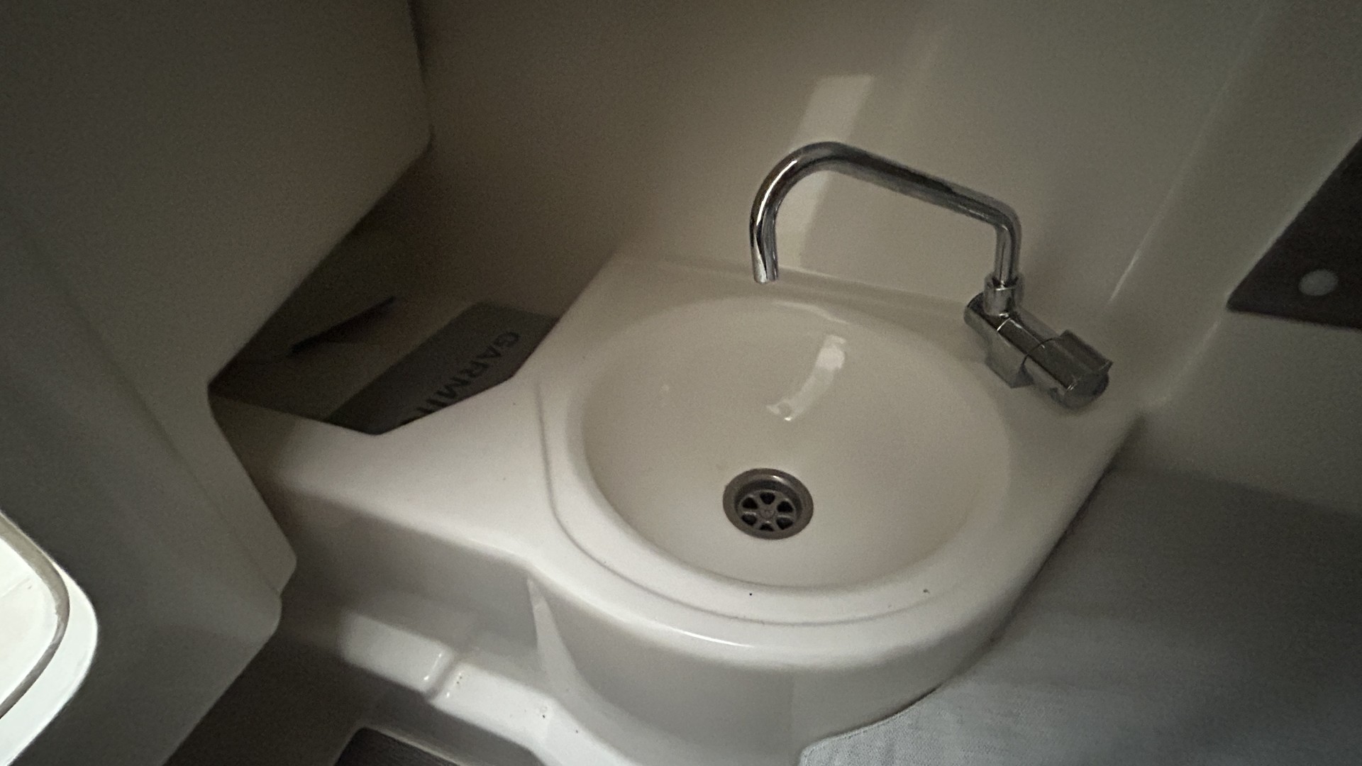 WHITE SHARK - 240 SC à vendre