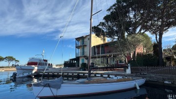 LATITUDE 46 - TOFINOU 9.50 à vendre