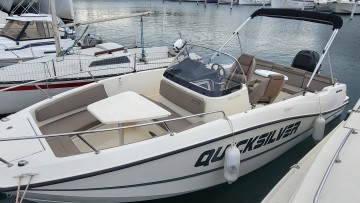 QUICKSILVER - ACTIVE 755 Open à vendre