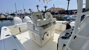 BOSTON WHALER - 320 OUTRAGE à vendre