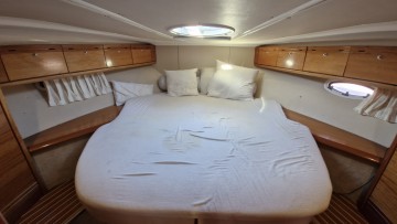 BAVARIA - 37 SPORT à vendre