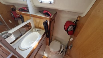 BENETEAU - ANTARES 8.60 à vendre