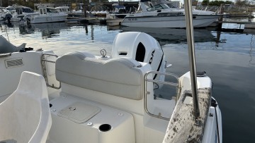 QUICKSILVER - 720 COMMANDER à vendre