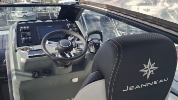 JEANNEAU - LEADER 30 à vendre