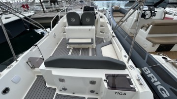 WHITE SHARK - 240 SC à vendre