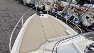 QUICKSILVER - ACTIV 675 SUNDECK à vendre