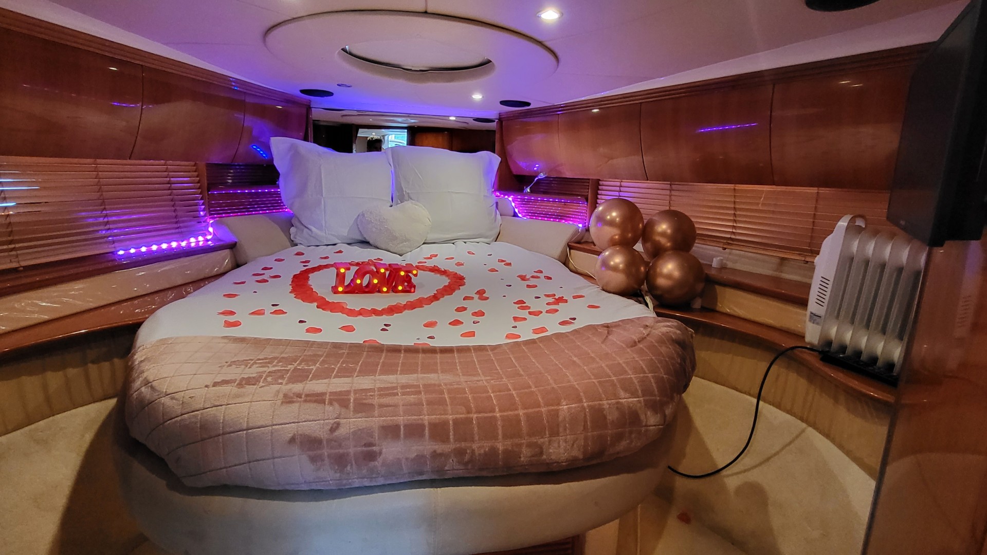 ATLANTIS - 42 à vendre