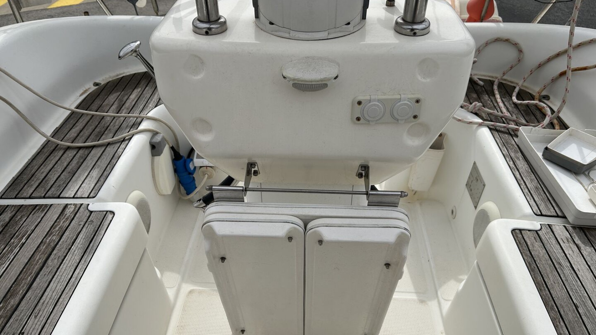 PONCIN - HARMONY 42 à vendre