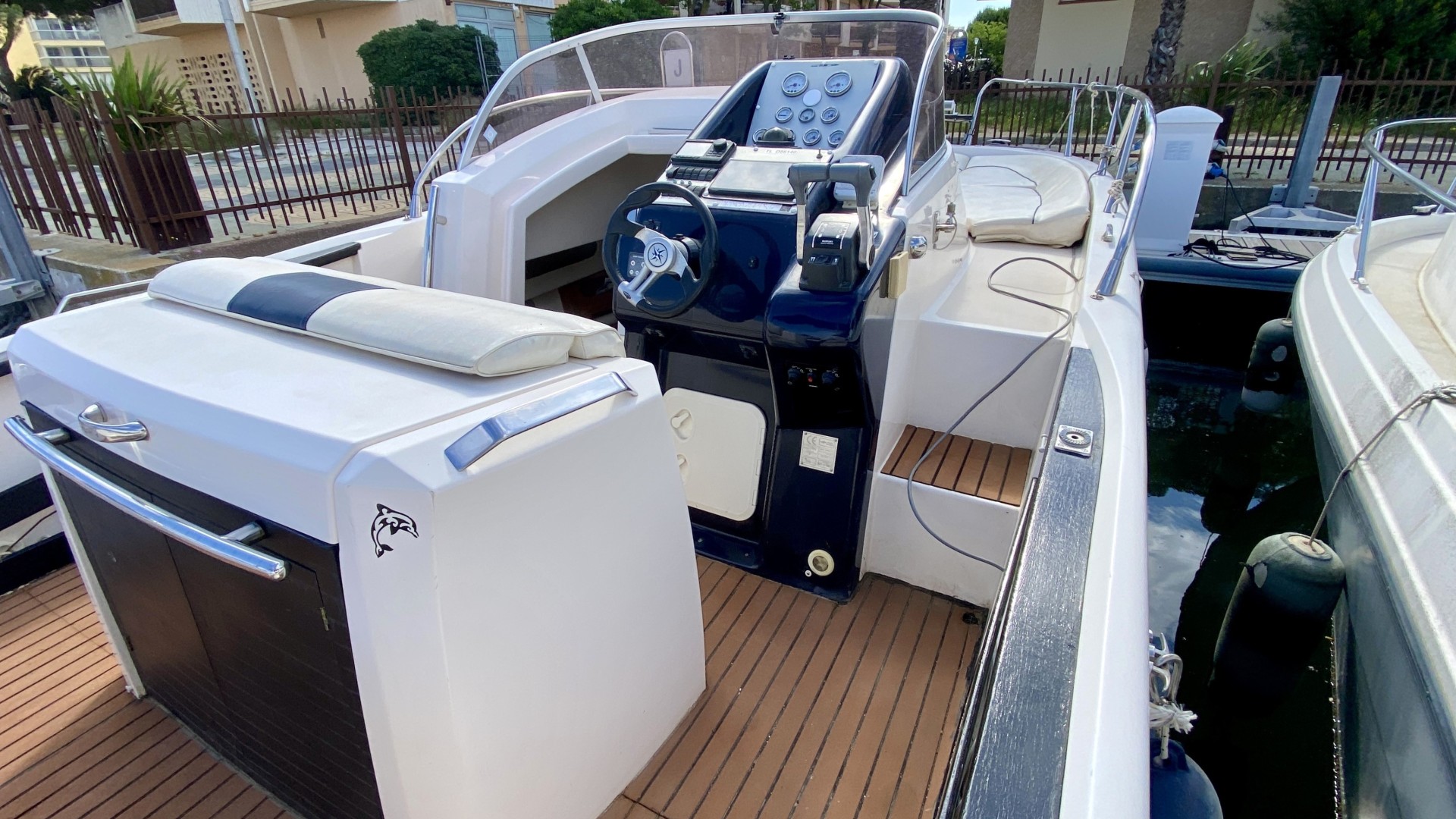 MANO MARINE - 27.5 à vendre