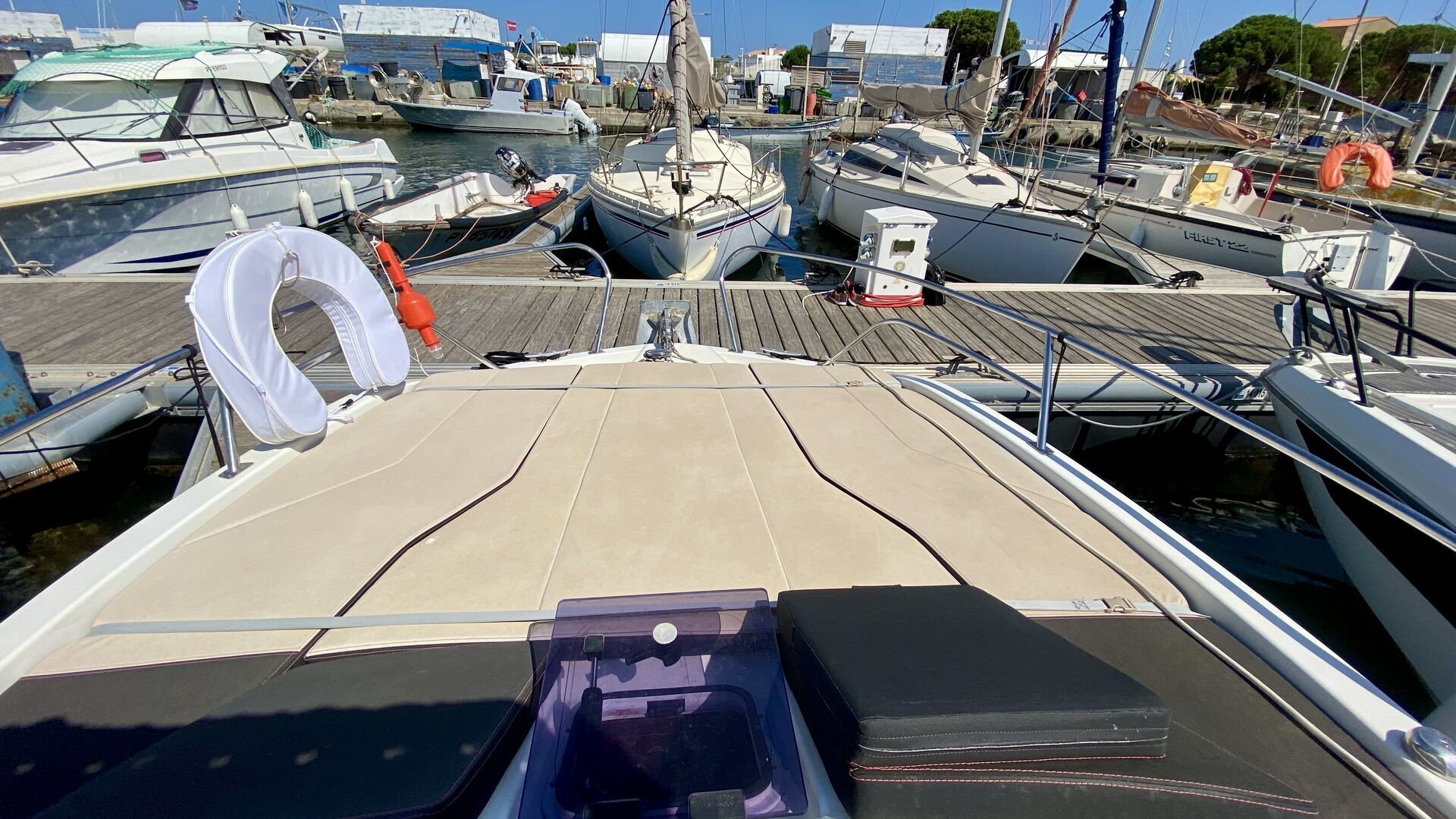 BENETEAU - FLYER 7.7 SUNDECK à vendre