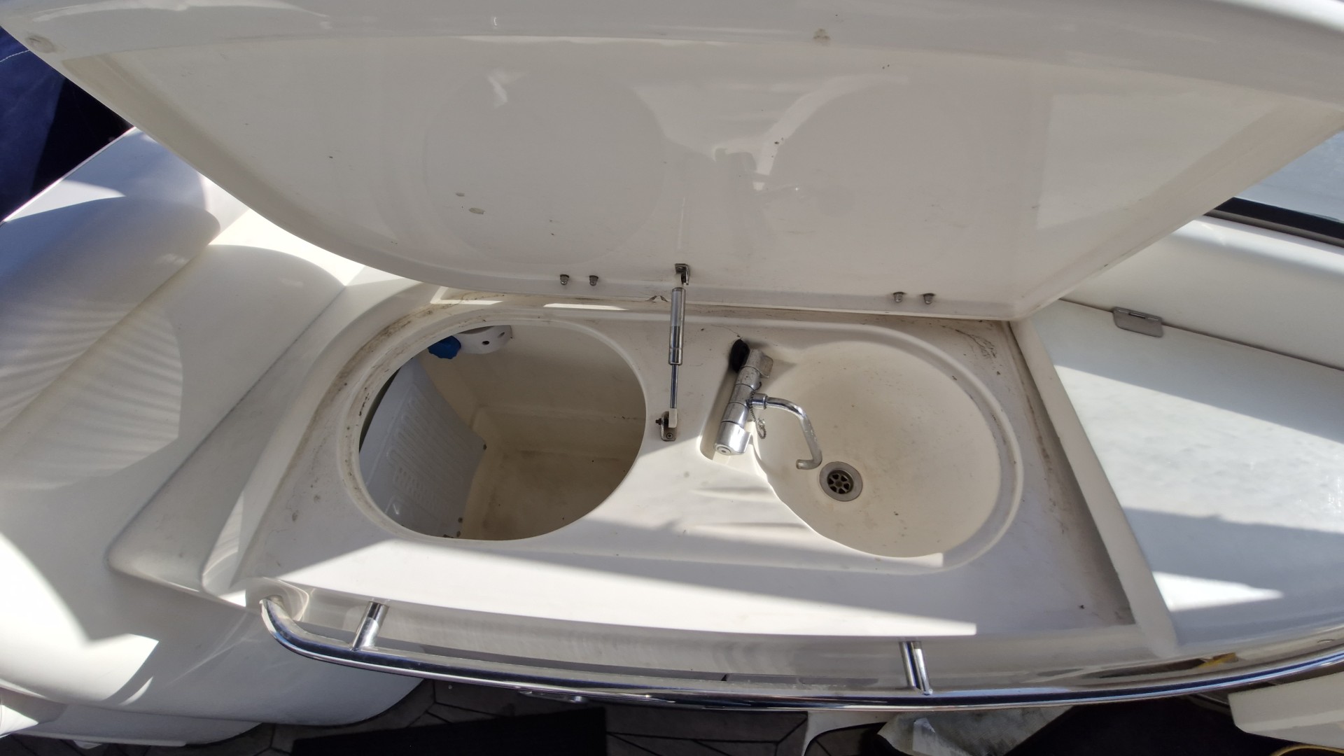 SUNSEEKER - CAMARGUE 47 à vendre