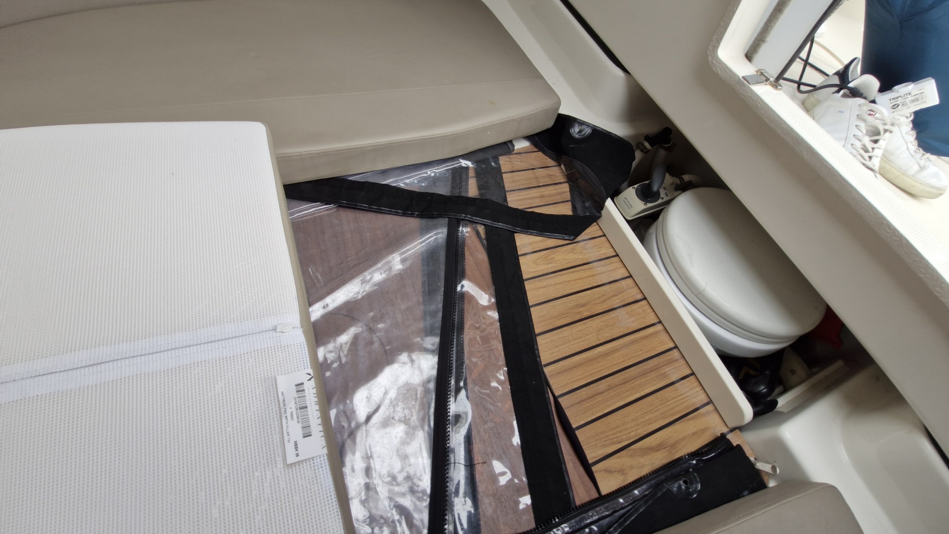 QUICKSILVER - 755 Sundeck à vendre