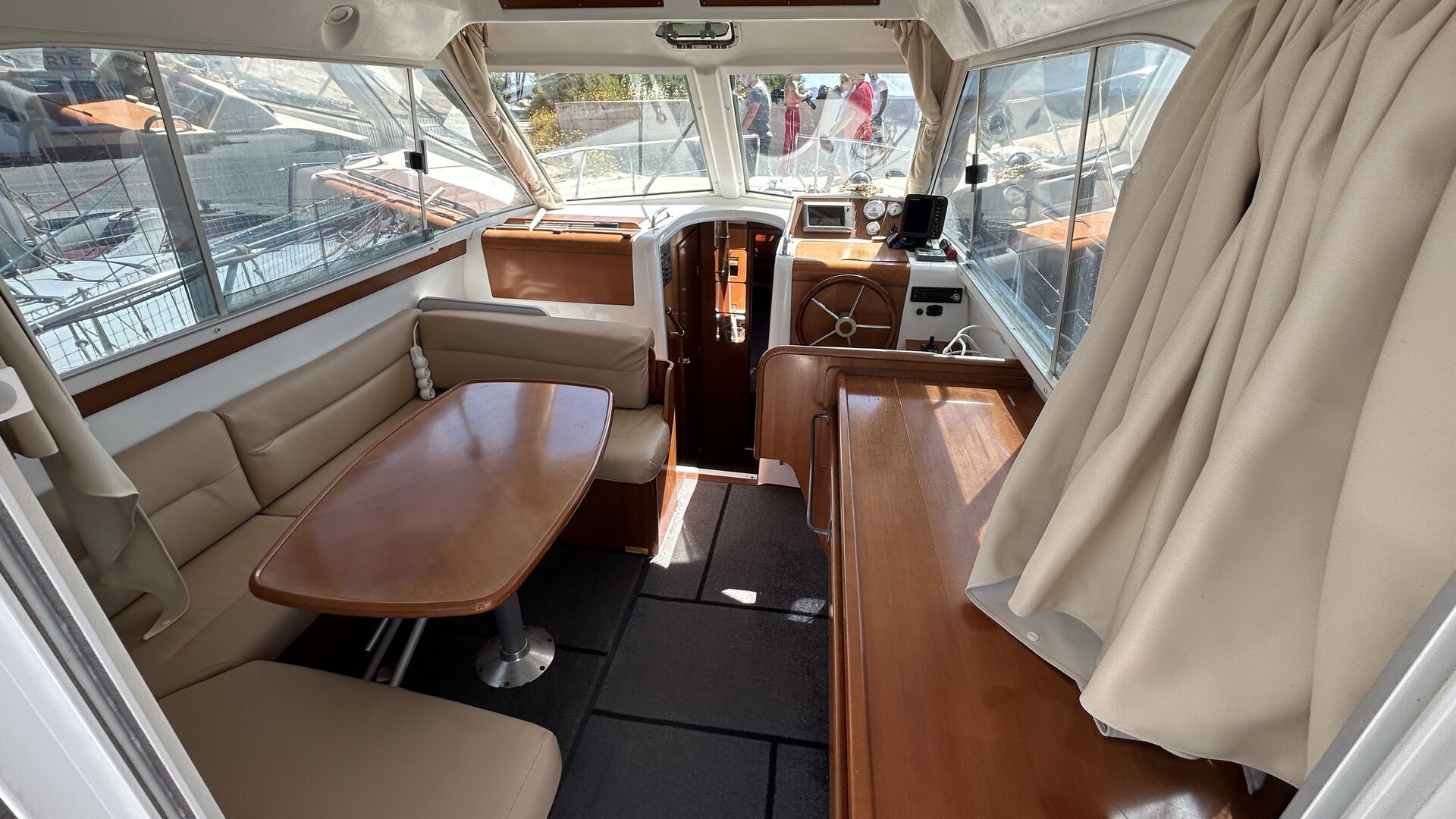BENETEAU - ANTARES SERIE 9 à vendre