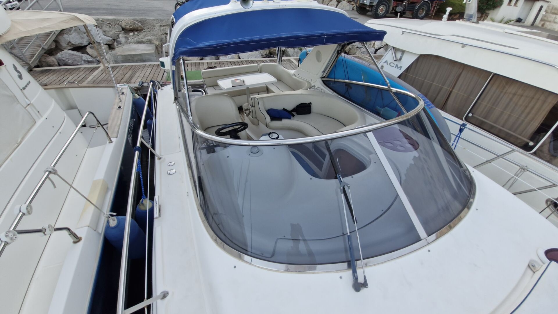 BAVARIA - 32 sport à vendre
