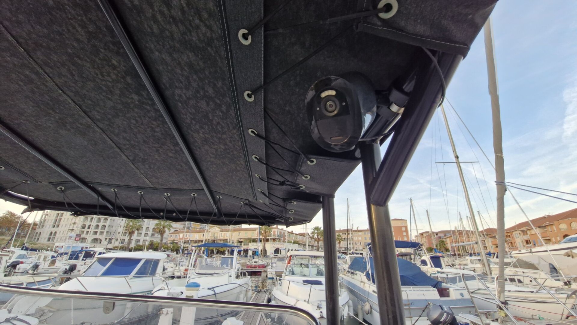 BENETEAU - FLYER 7 SUNDECK à vendre