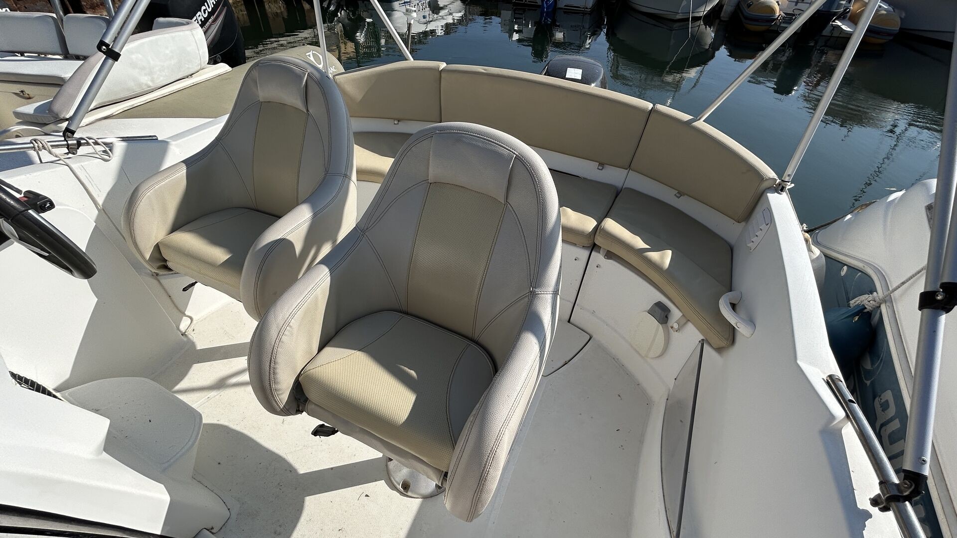 BENETEAU - FLYER 550 à vendre