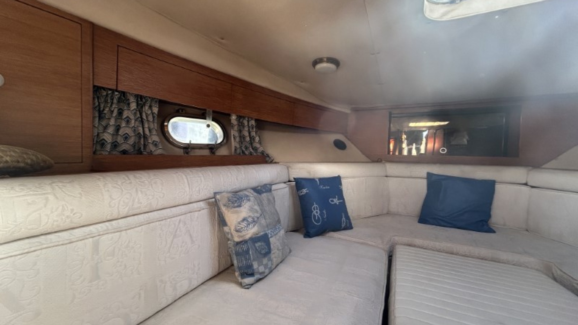 PRINCESS - 286 à vendre