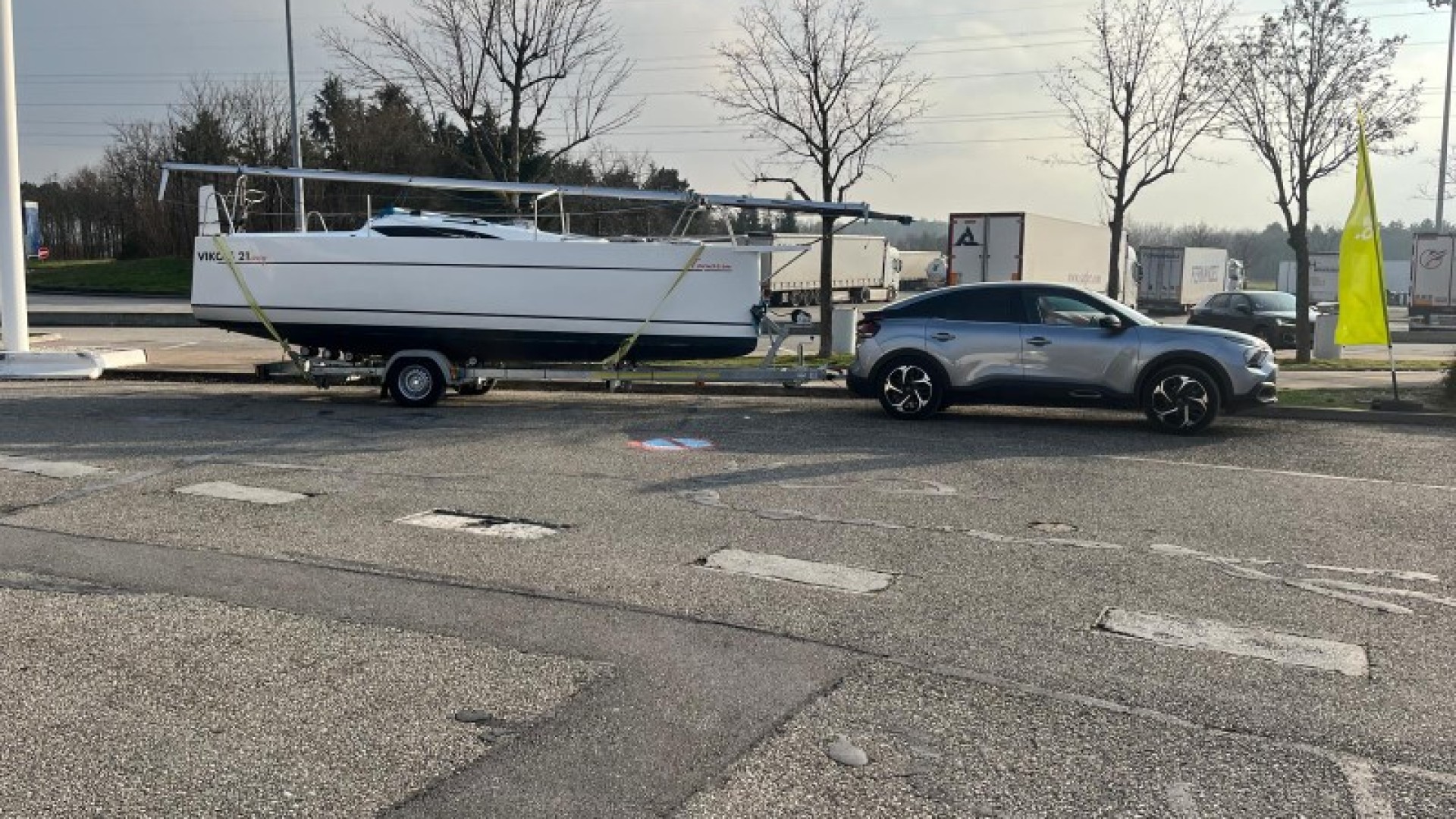 STOCZNIA JACHTOWA NAVIKOM - VIKO 21 S à vendre