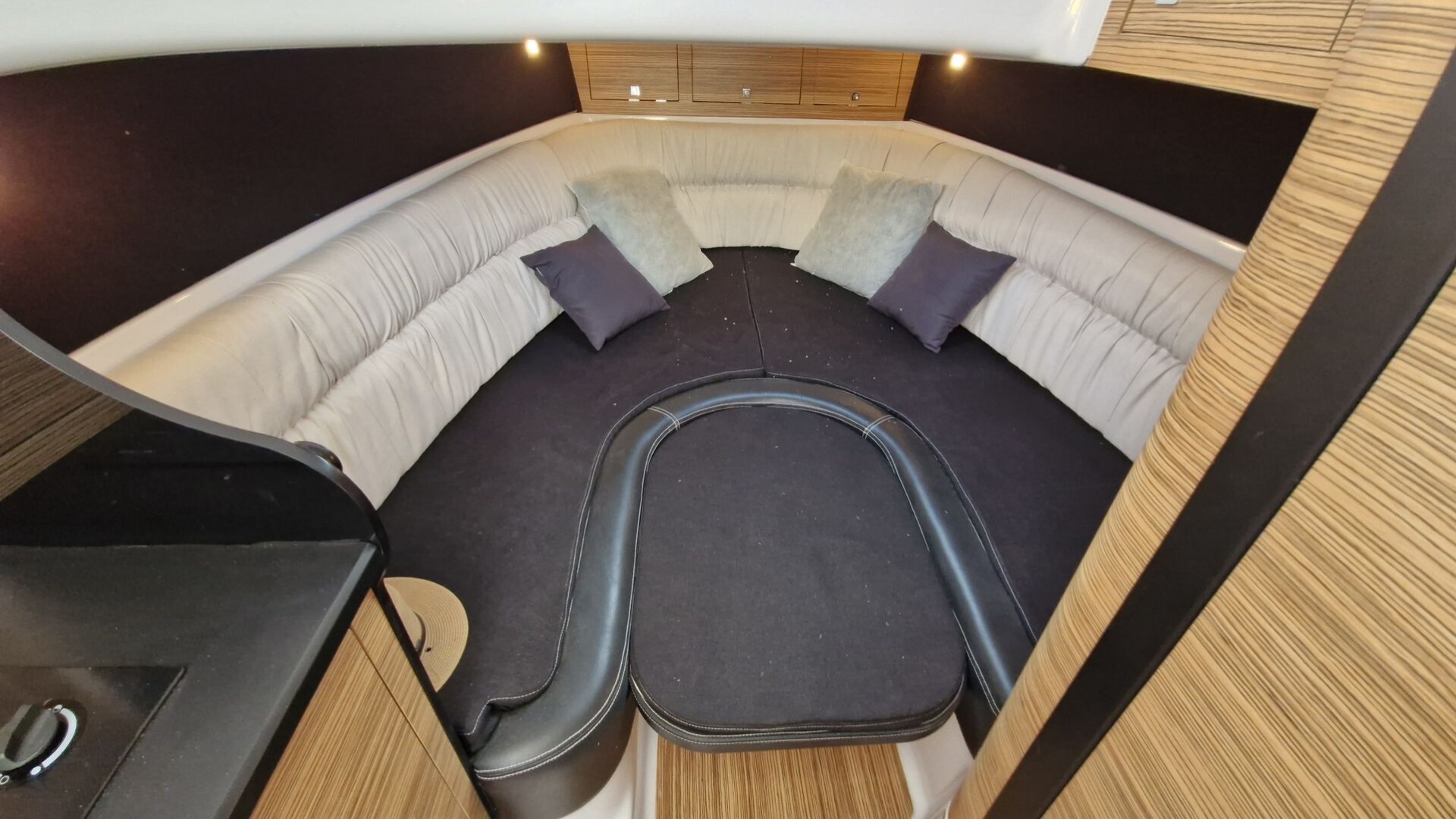 RANIERI - SHADOW 30 T-TOP à vendre