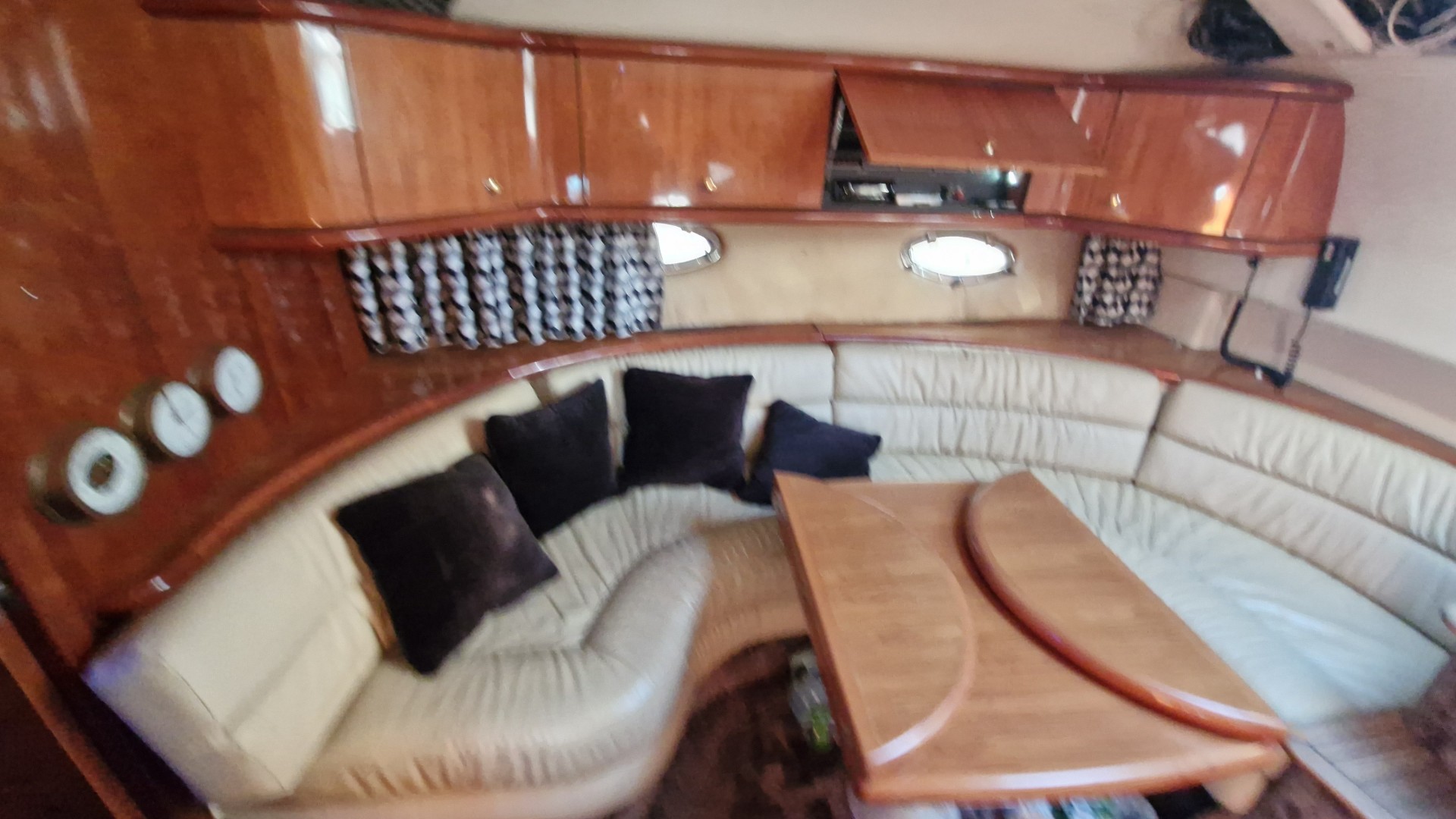 SUNSEEKER - CAMARGUE 47 à vendre