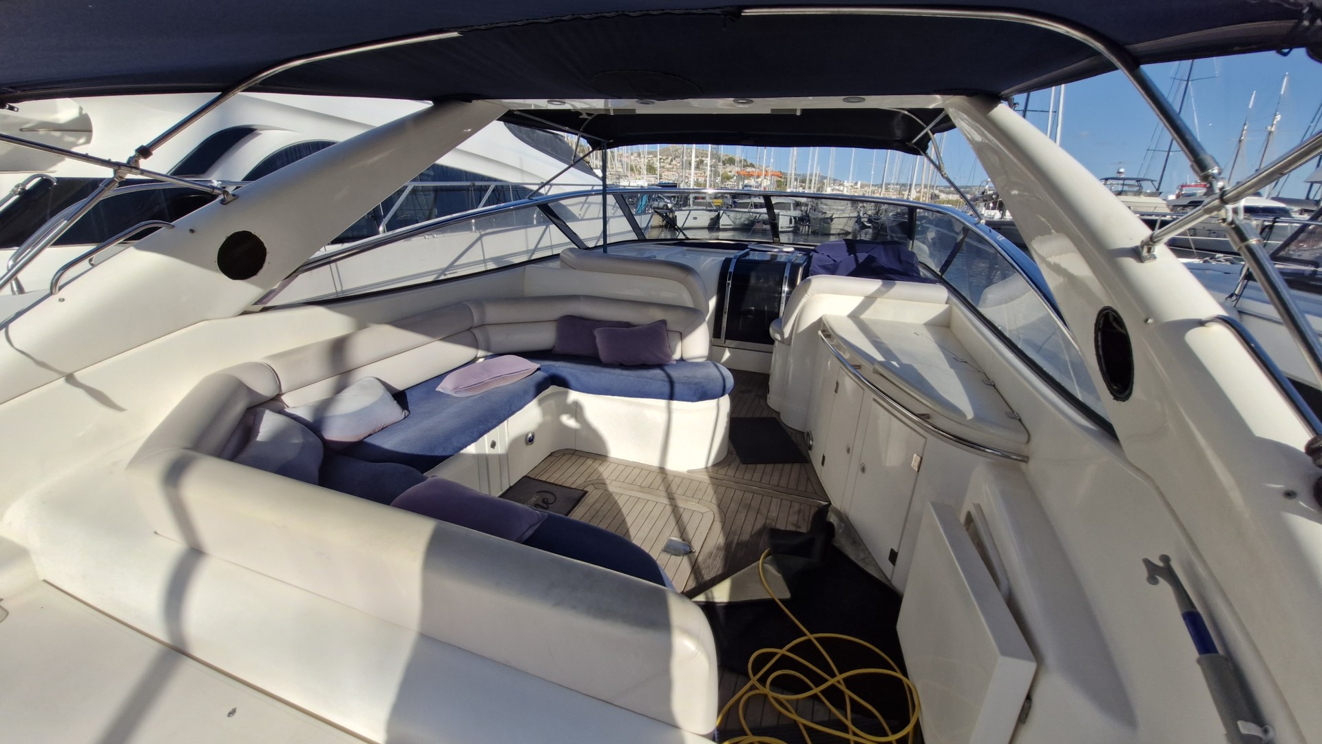 SUNSEEKER - CAMARGUE 47 à vendre