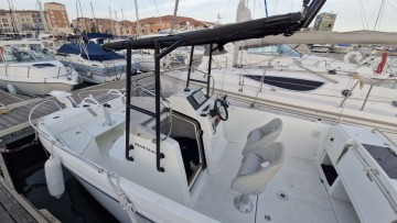 BENETEAU - FLYER 7 SUNDECK à vendre